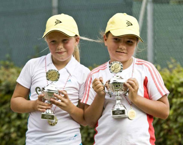 JuniorinnenU9_Anneleen_Luisa